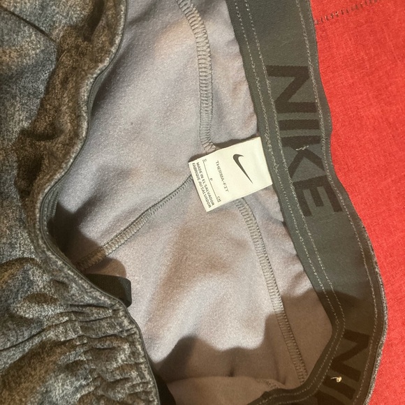 Nike Men's Gray Sweatpants - Picture 11 of 11